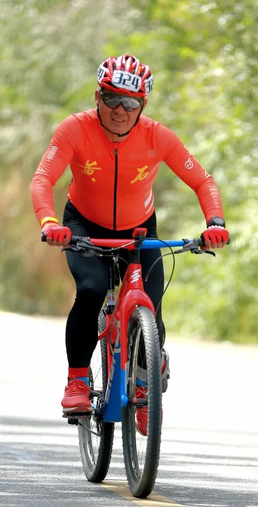 祝贺:2023第二届玄奘足迹瓜州铁人三项赛成功举办