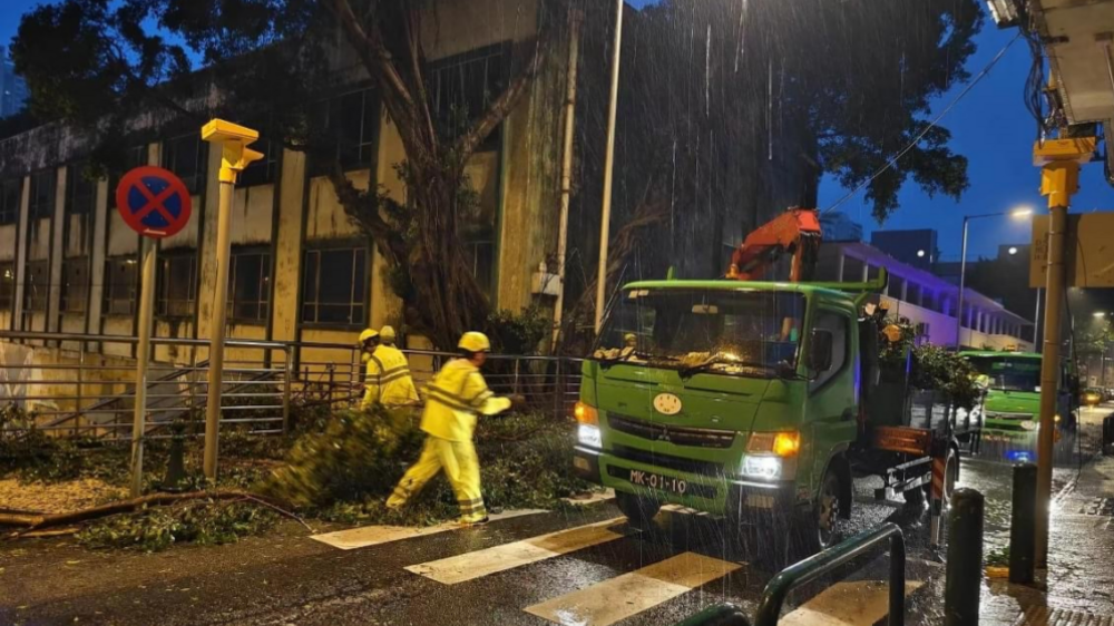 澳门全力应对热带气旋“苏拉”，有惊无险