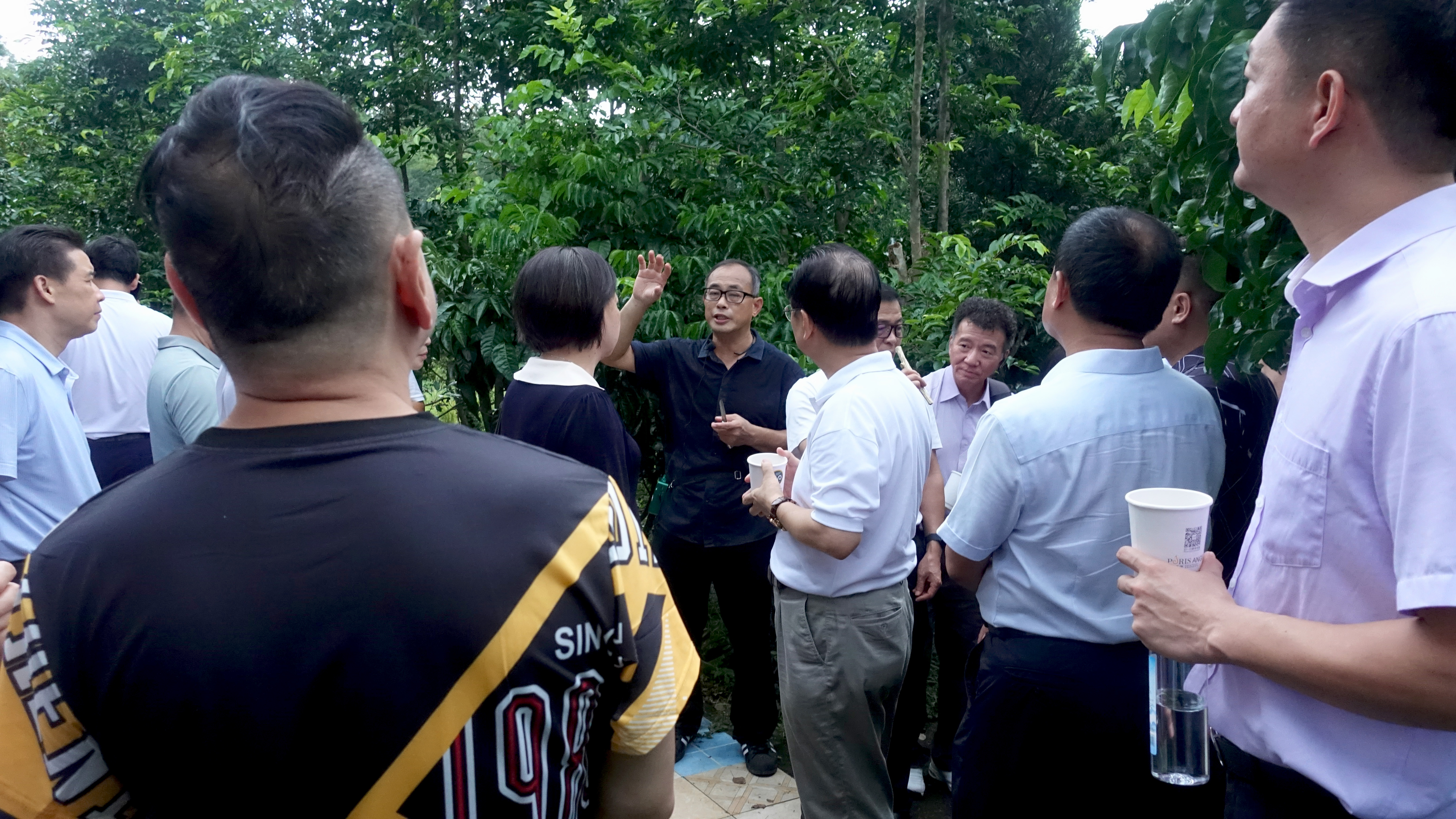 金秋九月管家香山奇楠沉香园迎新贵