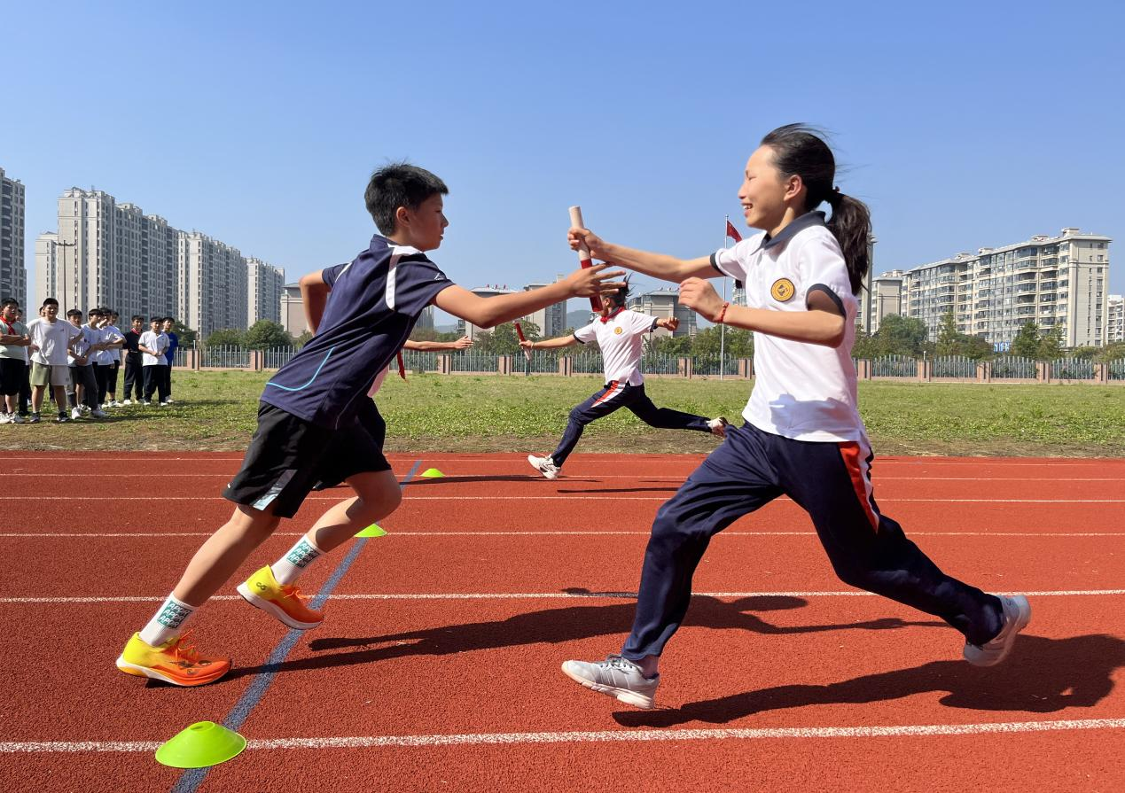 阳光体育,精彩紫东——校园处处激情飞扬
