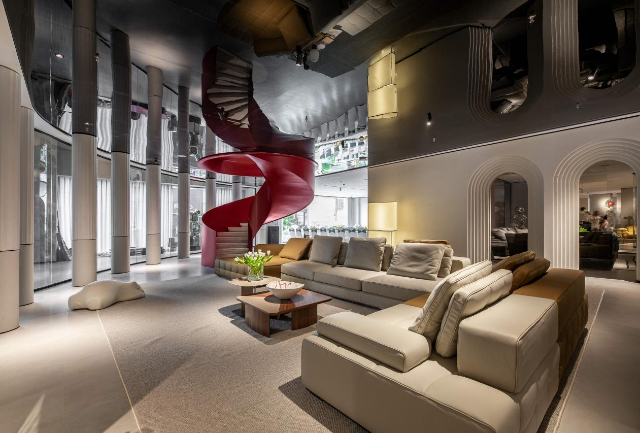 杨咏:从家“具”到家“居”,设计让回家成为期待