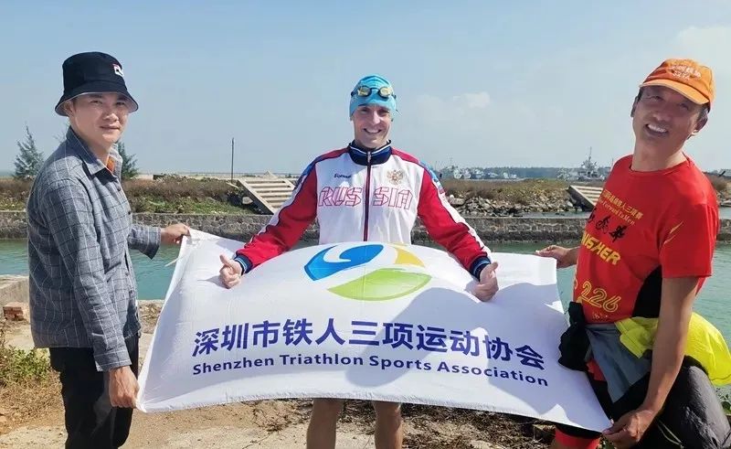 2024 东方鲲鹏泳渡大亚湾正在报名