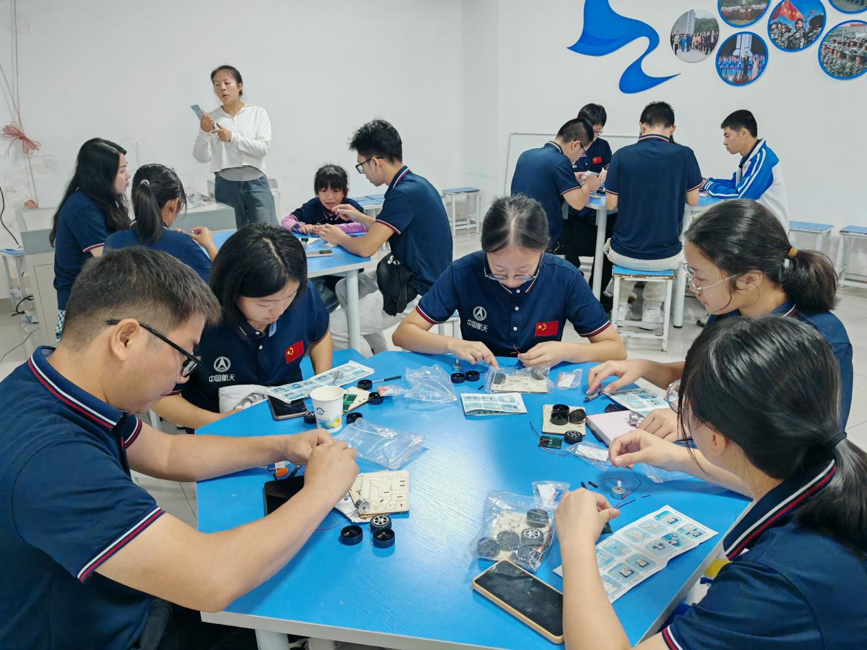 封开学子跨越星辰大海，共筑青年未来