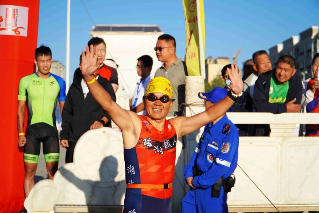 祝贺第三届玄奘足迹瓜州铁人三项赛圆满举办