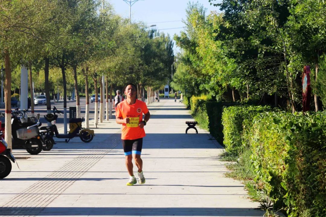 祝贺第三届玄奘足迹瓜州铁人三项赛圆满举办