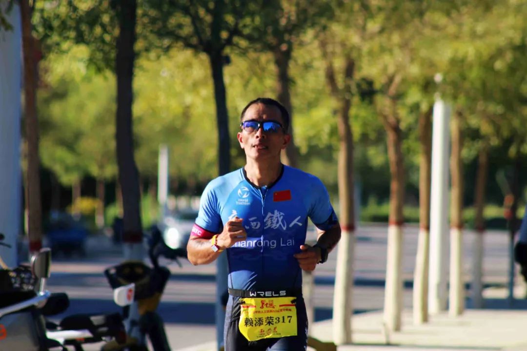 祝贺第三届玄奘足迹瓜州铁人三项赛圆满举办