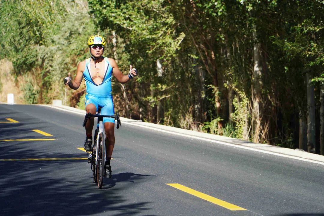 祝贺第三届玄奘足迹瓜州铁人三项赛圆满举办