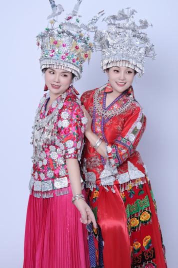 《姐妹共筑长城的音乐传奇》 一一2024国庆75华诞《情韵东江湖》在响水湖长城唱响