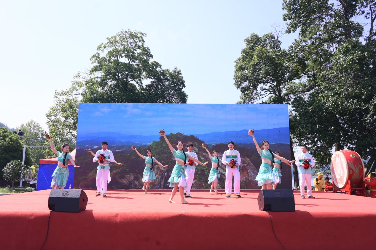 摆起长寿宴 喜迎八方客! 铜鼓第八届长寿文化旅游节盛大开幕