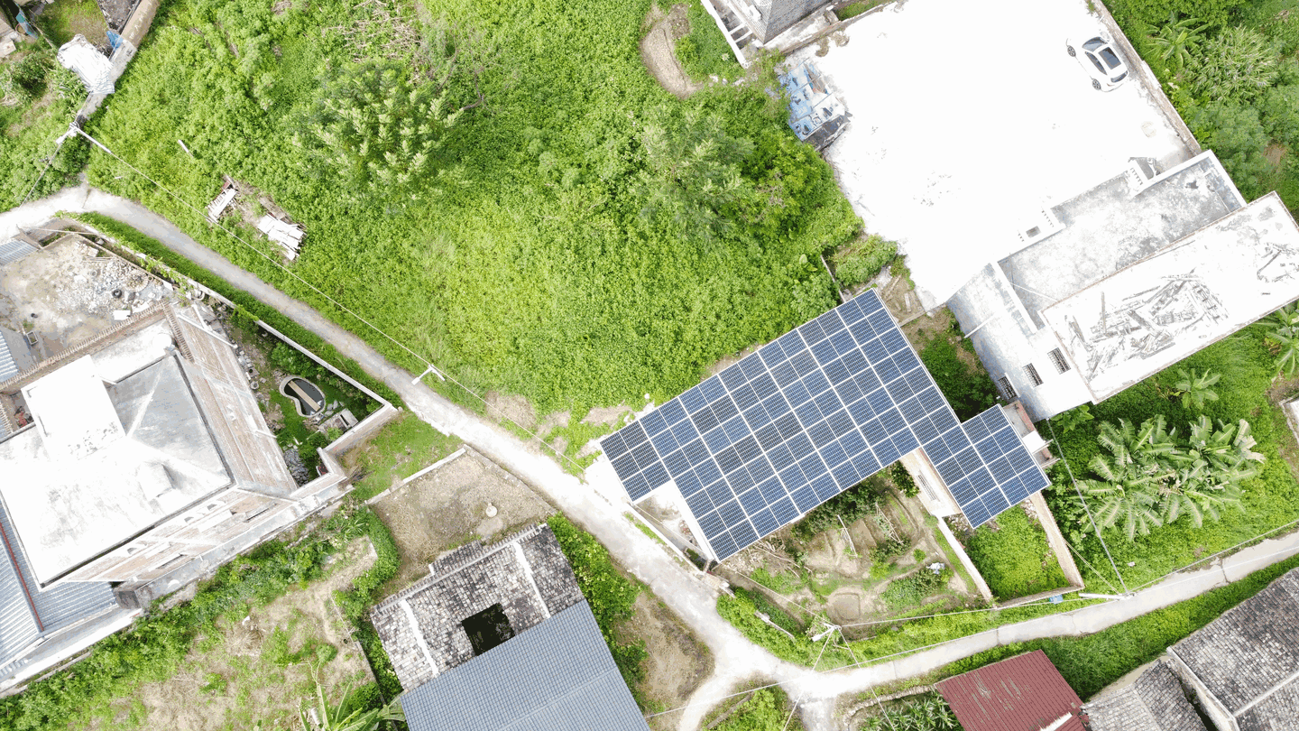 封开“三个推动”绿美光伏示范镇建设,助力“百千万工程”见实效