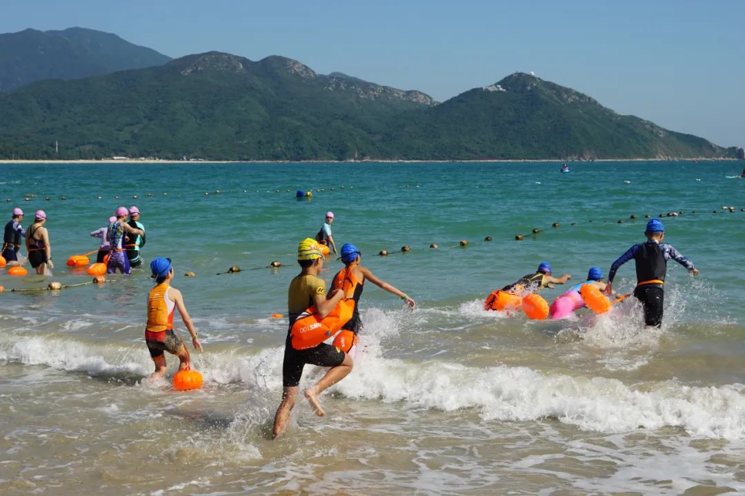 深圳首届 SWIM RUN  大赛圆满落幕 ,勇者逐浪展风采