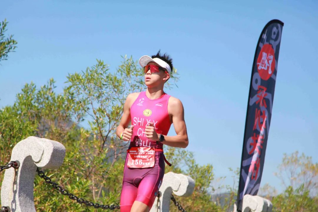 深圳首届 SWIM RUN  大赛圆满落幕 ,勇者逐浪展风采