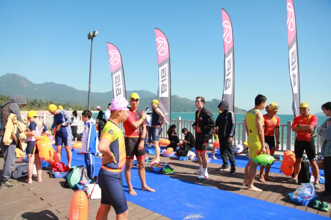 深圳首届 SWIM RUN  大赛圆满落幕 ,勇者逐浪展风采