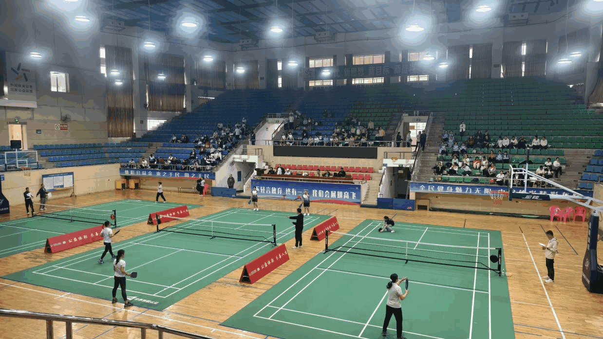 岭南古都举行第二届“三八”妇女节“巾帼杯”匹克球比赛