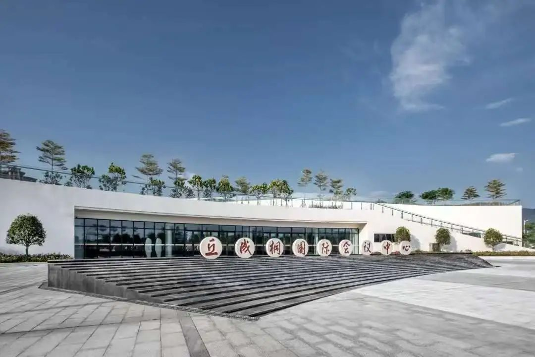 “百城万车”自驾寿乡行启动仪式在广东蕉岭县隆重举行