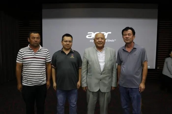 中国新疆—中亚媒体沙龙暨纪录片《葡萄情缘》分享会在吐鲁番举办