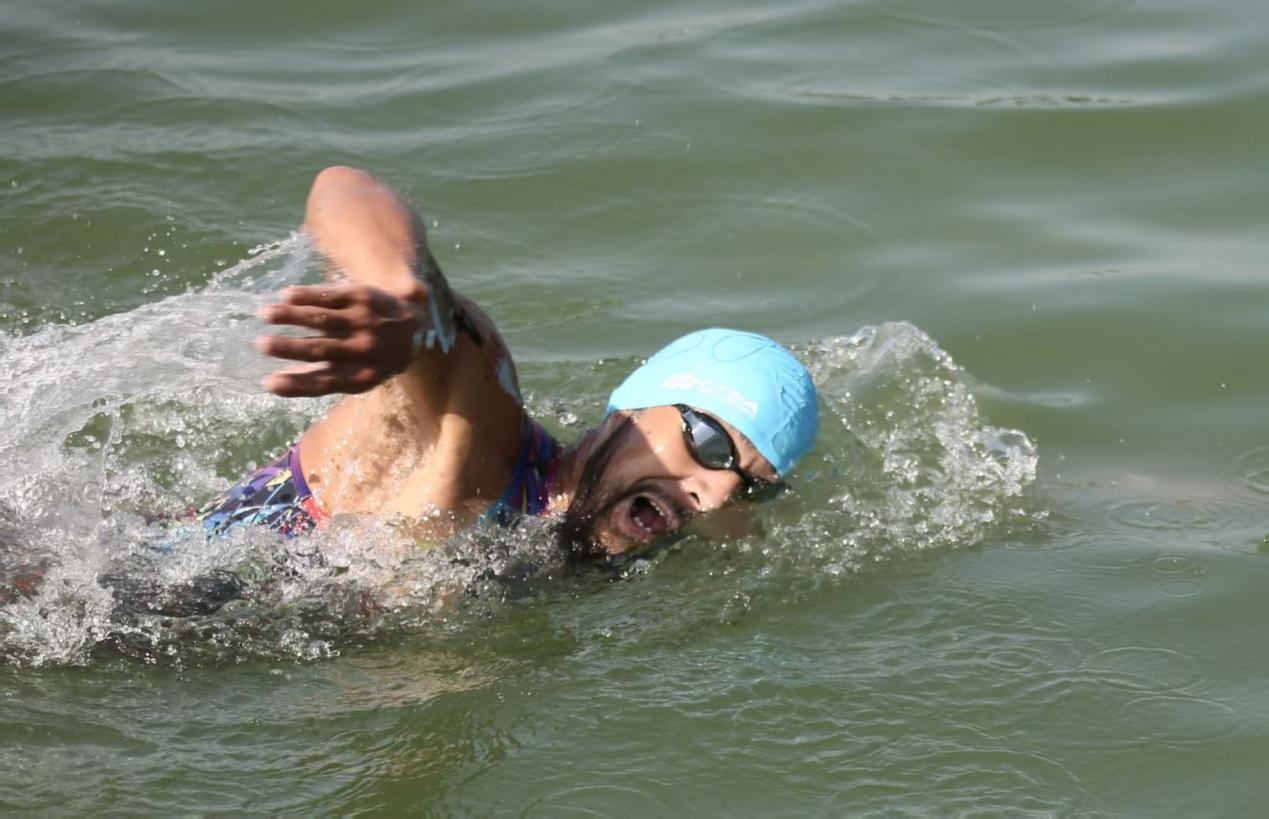 “鲲鹏径”全球铁人传奇之铁人觉醒：李郴的跨界人生与运动哲学重构