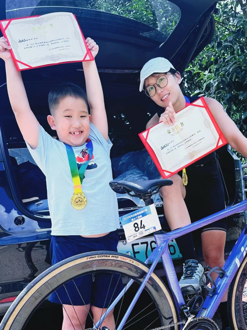 “鲲鹏径”全球铁人传奇之潘悦嘉 — 在生活的淬炼中锻造星辰