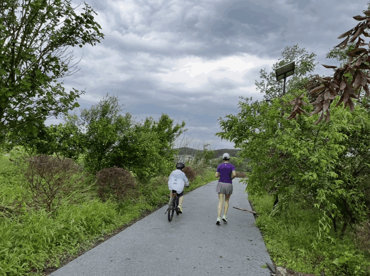 “鲲鹏径”全球铁人传奇之潘悦嘉 — 在生活的淬炼中锻造星辰