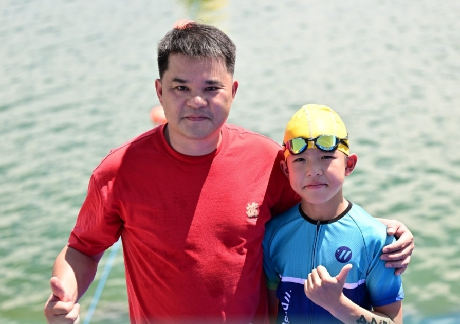 钟浩宇：小铁人冠军的成长故事