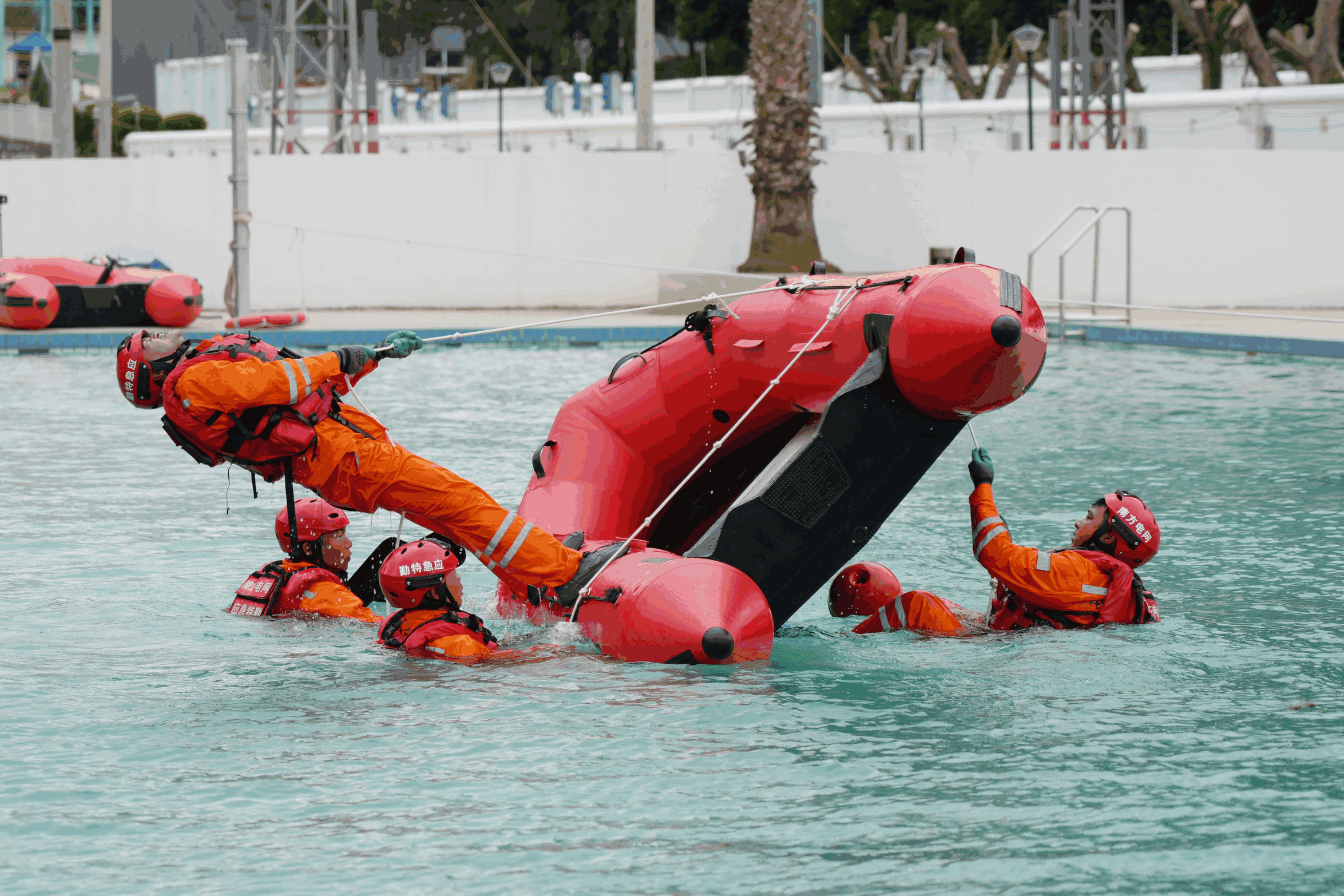 南方电网应急救援技能竞赛红河鏖战 超高压广州局队载誉而归