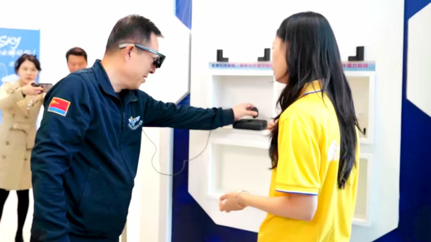 全球首创“瞭望神眼”落地深圳平安金融中心，开启科技观光新时代