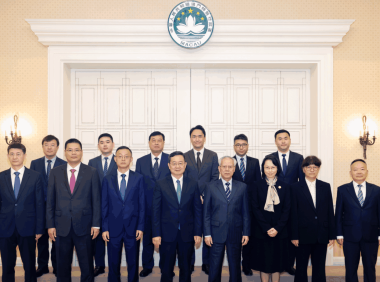 澳门行政长官岑浩辉会见中国社科院院长高翔