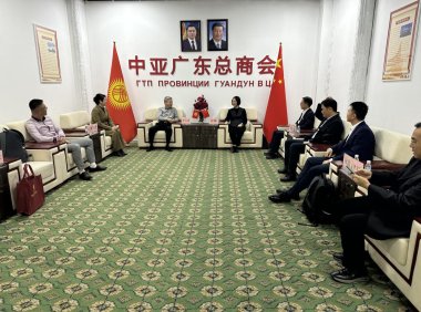 广东省佛山市经贸代表团到访中亚广东总商会 深化粤吉经贸合作交流